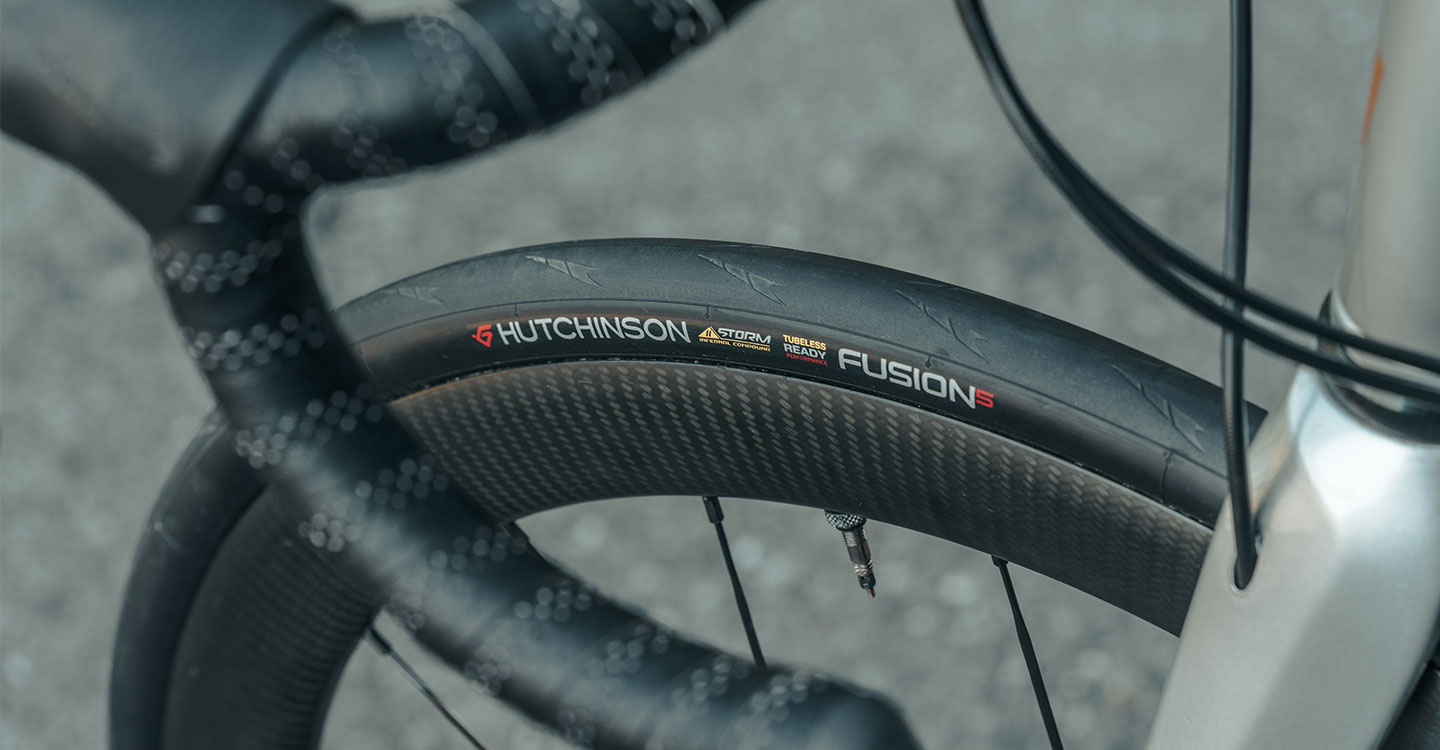 Hutchinson Fusion 5 Performance 11 Storm Tubeless Ready Road Tyre 700 x 30 