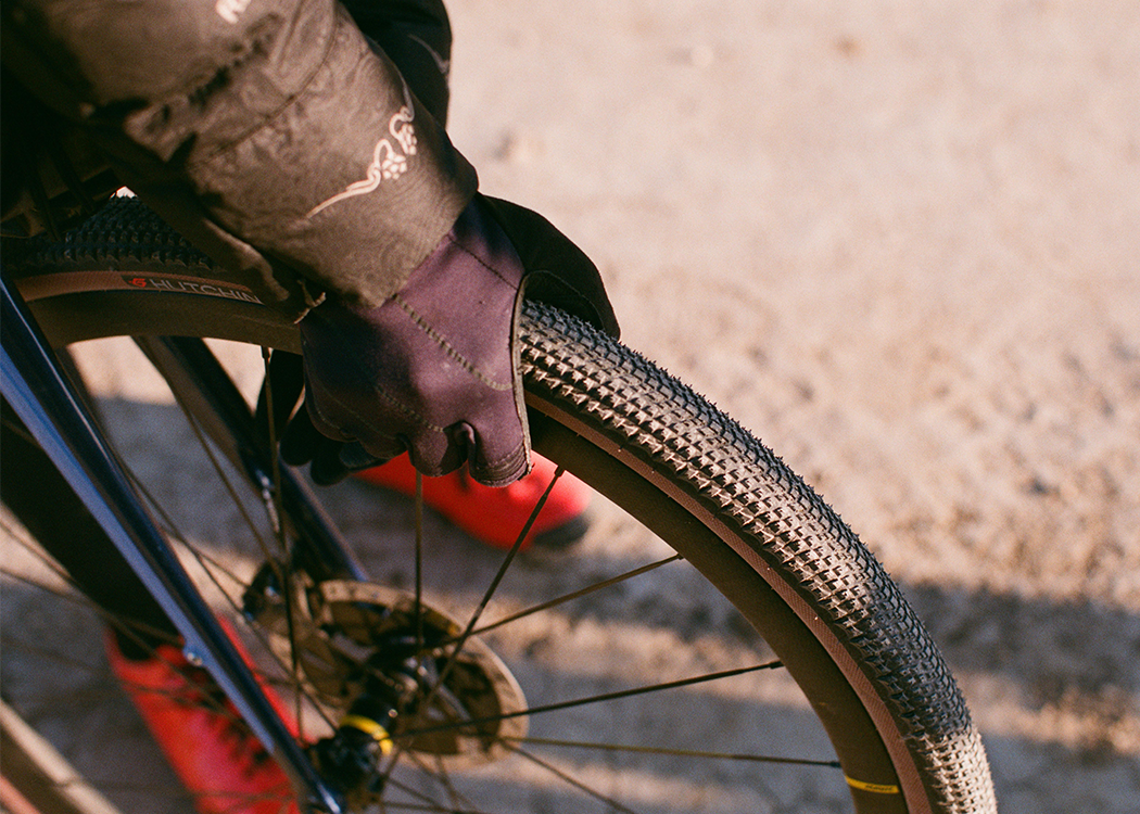 En 2020, Hutchinson marcó el mundo del gravel con el lanzamiento del Touareg, que rápidamente se convirtió en un icono.